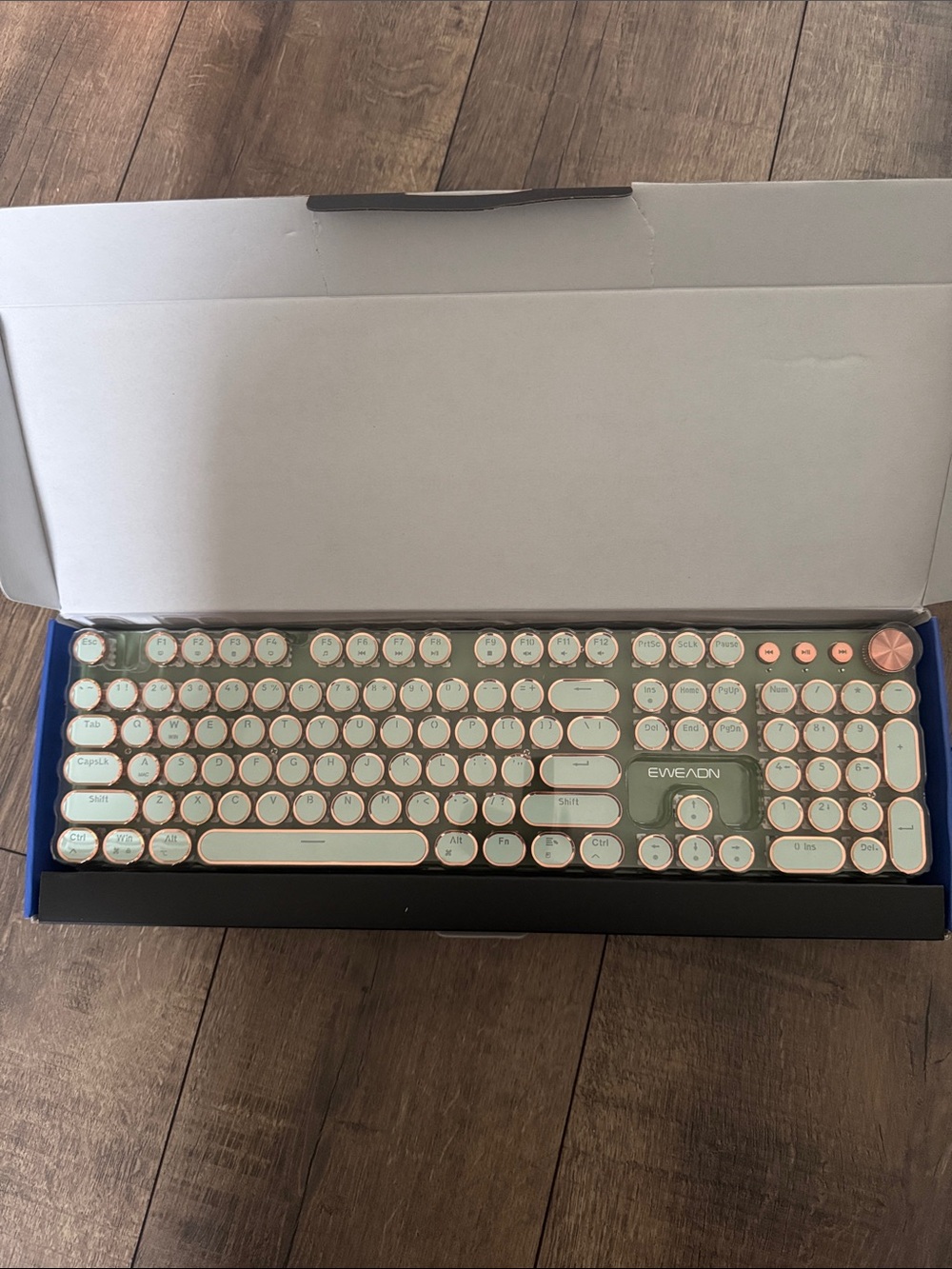 Retro Style Round Keycap Wired Keyboard in Mint Green and Rose Gold NWOT